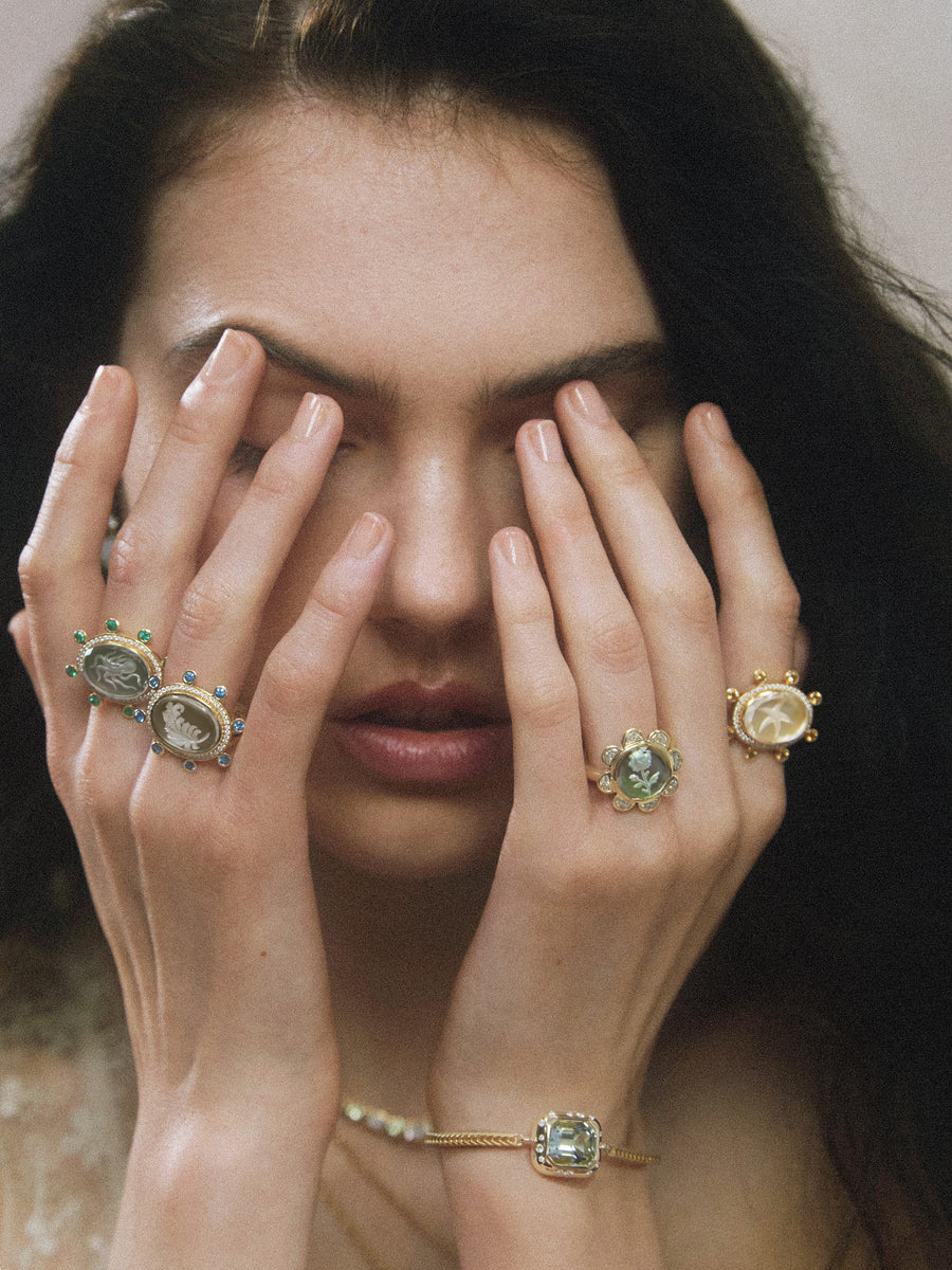 Rosebud Caspian Ring - Grey Mother-of-Pearl and Diamond