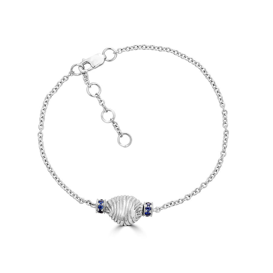 Thread and Shell Bracelet - Sapphire